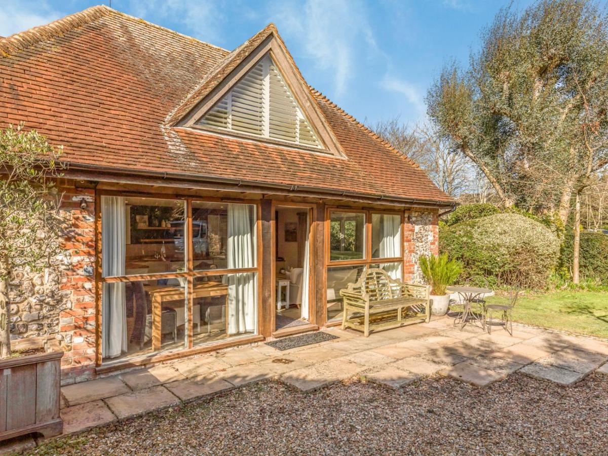 Pass The Keys Peaceful And Beautiful 1 Bedroom Barn Conversion Chichester Bagian luar foto