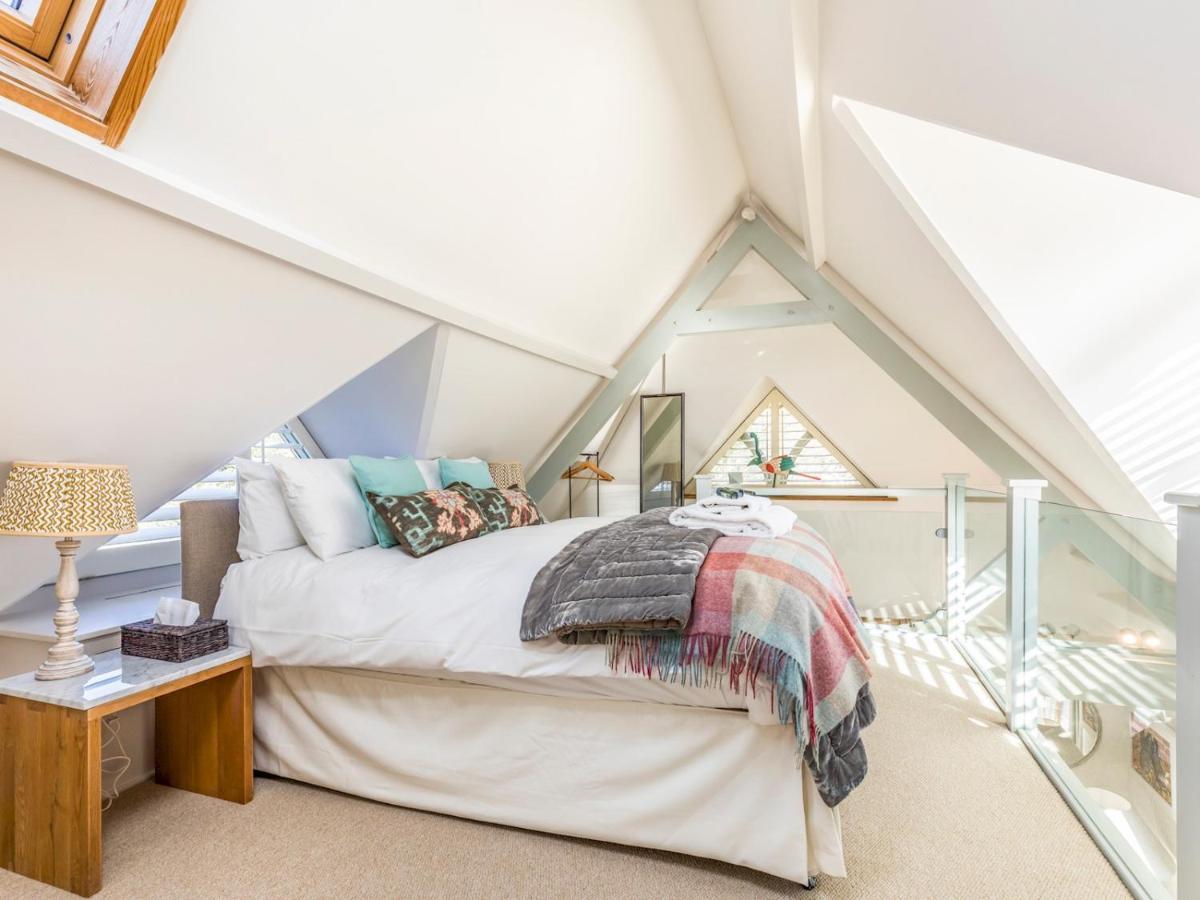 Pass The Keys Peaceful And Beautiful 1 Bedroom Barn Conversion Chichester Bagian luar foto