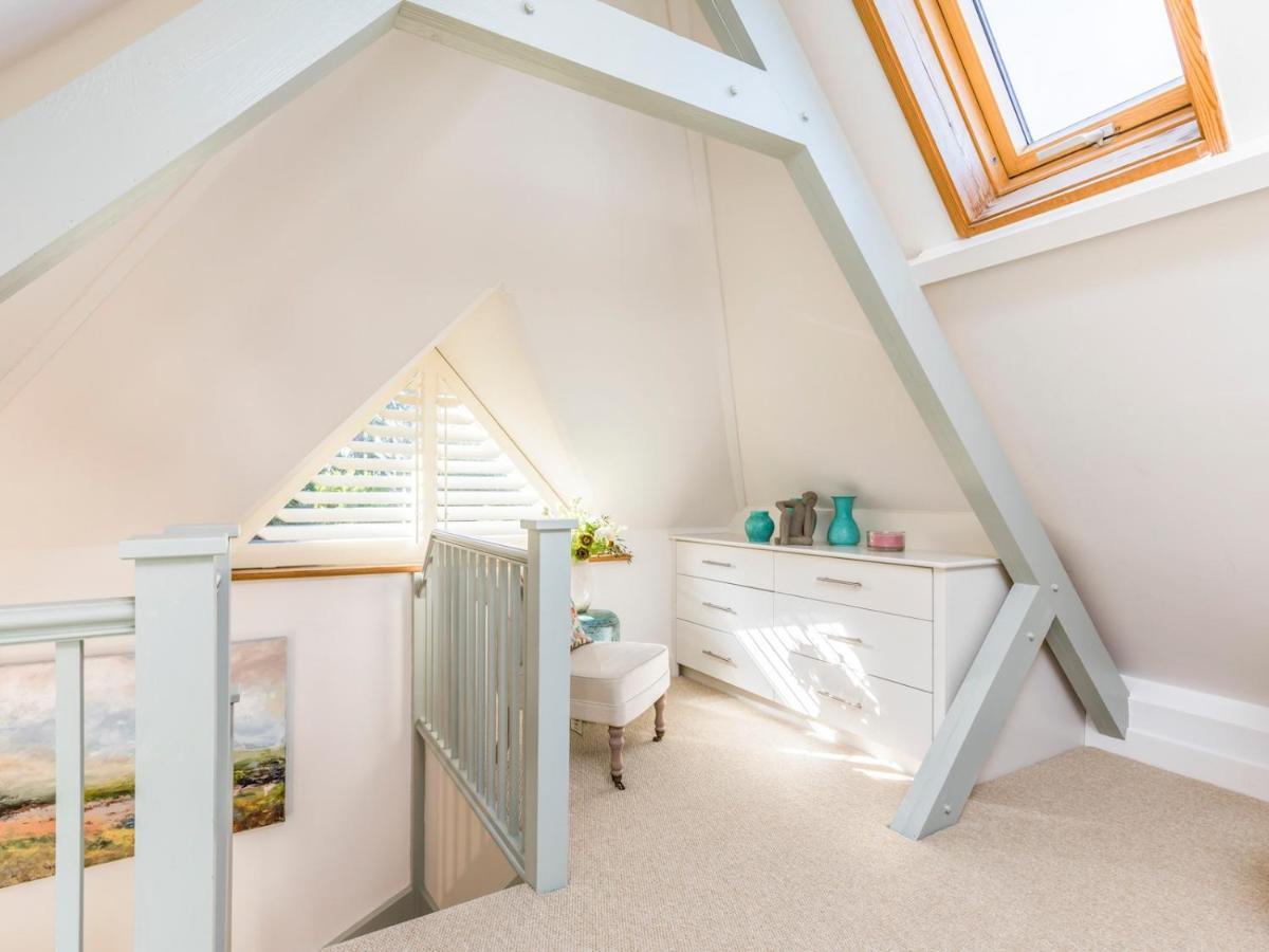 Pass The Keys Peaceful And Beautiful 1 Bedroom Barn Conversion Chichester Bagian luar foto