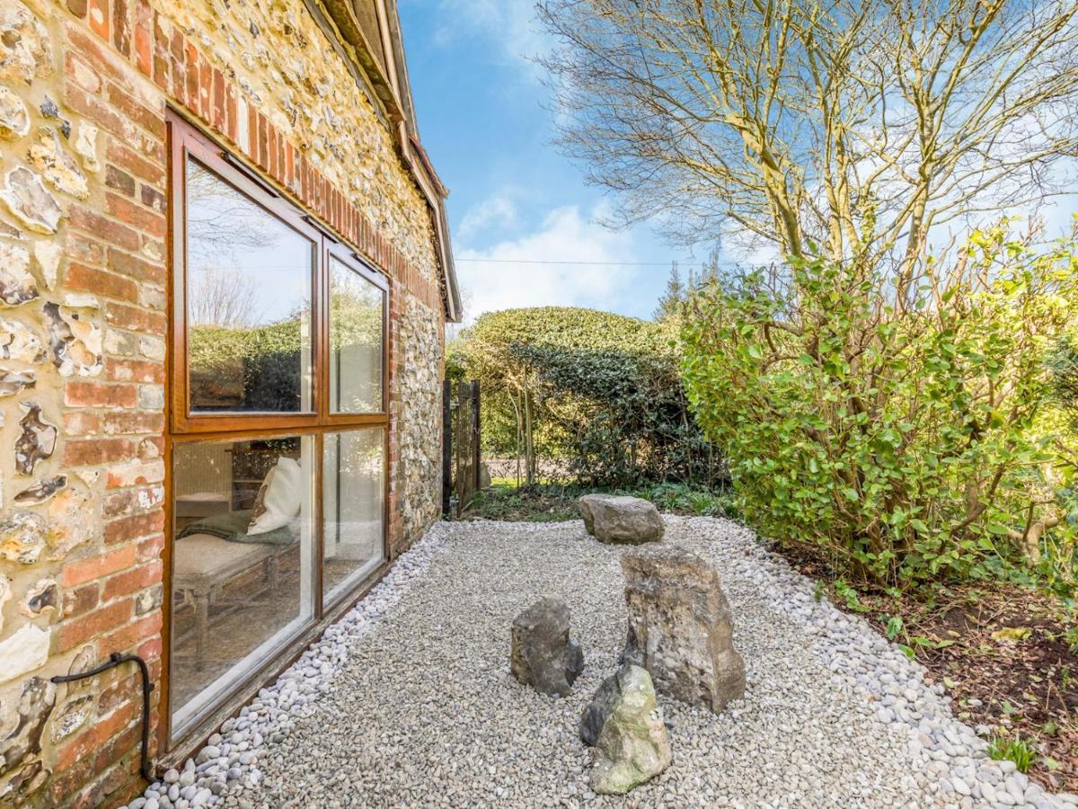 Pass The Keys Peaceful And Beautiful 1 Bedroom Barn Conversion Chichester Bagian luar foto